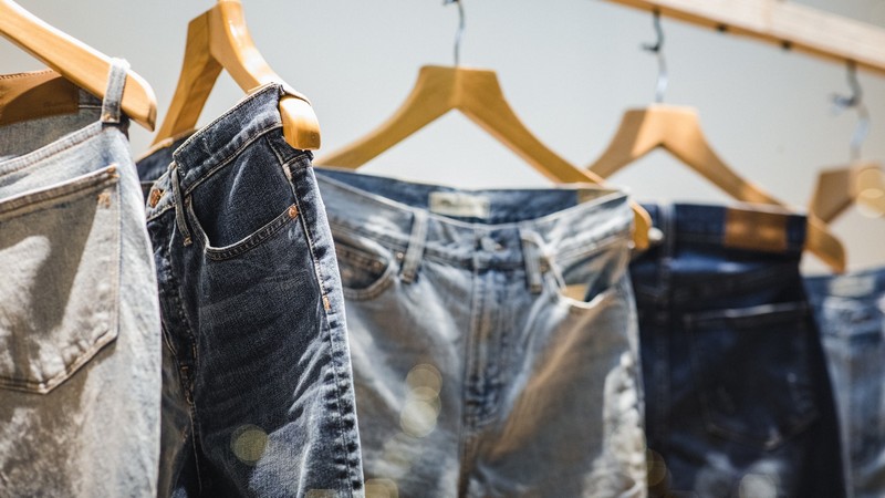 Guide des coupes de jeans femme