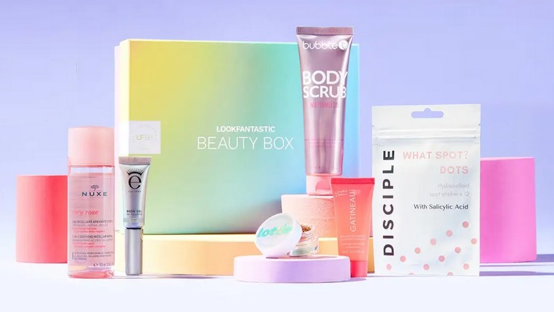 Beauty Box Lookfantastic de juin 2022