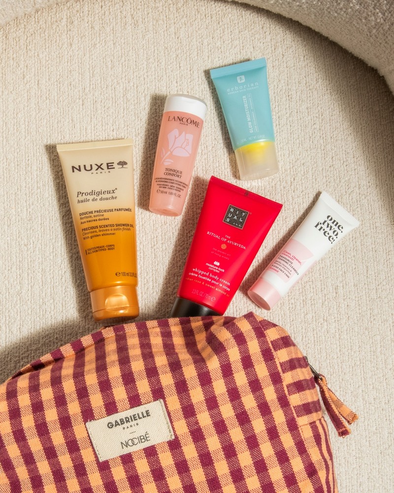 Trousse Nocibé x Gabrielle Paris