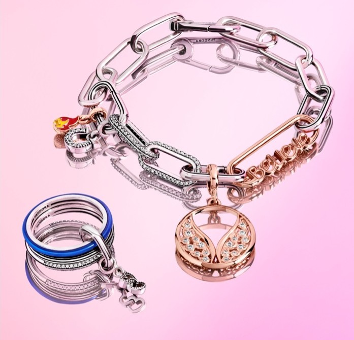 Collection Link Pandora ME Cr ez Vos Nouveaux Bijoux Prix Doux Collection Link Pandora ME Cr ez Vos Nouveaux Bijoux Prix Doux