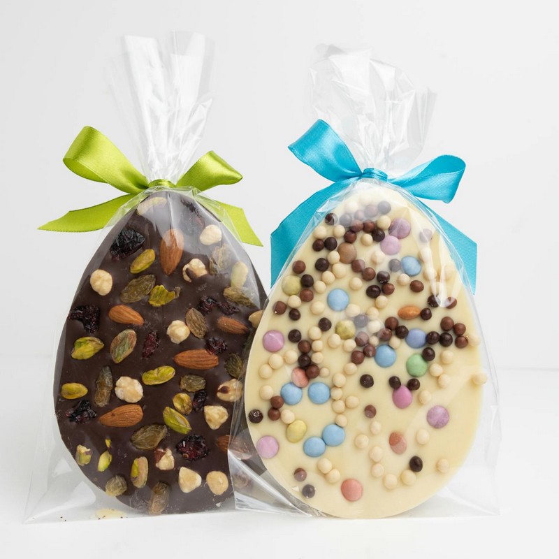 oeuf en chocolat aux fruits secs