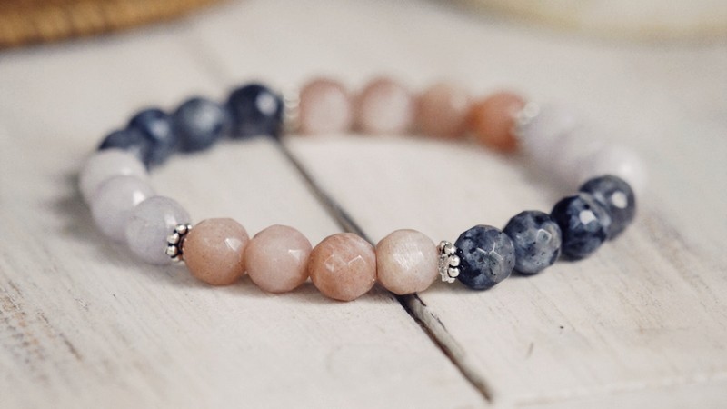 bracelet en pierres naturelles