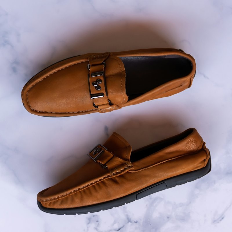 paires de mocassins homme
