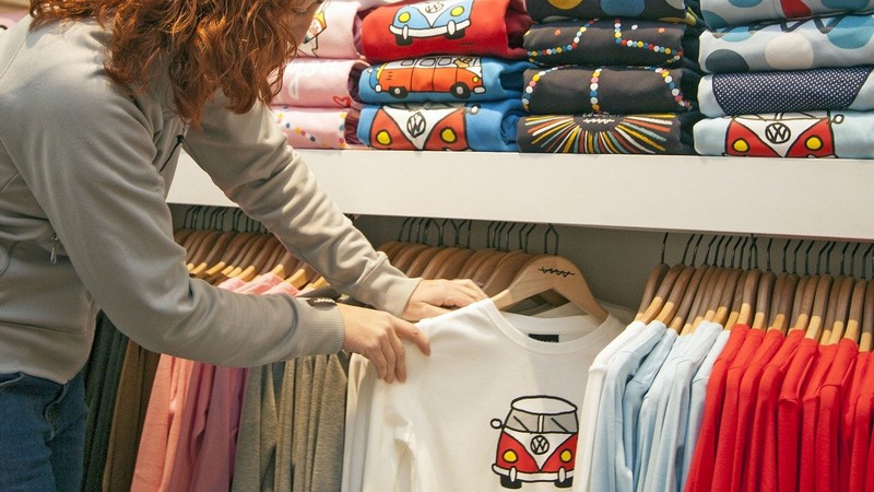 Comment bien choisir un tee-shirt