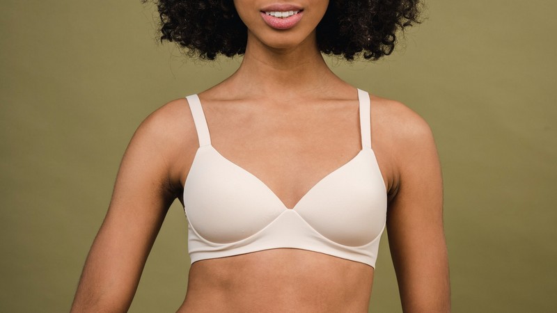 soutien-gorge invisible