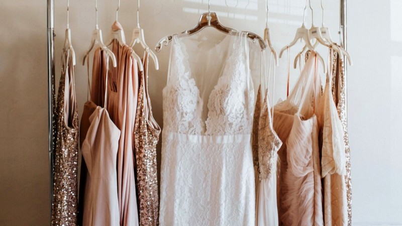 tenue pour un mariage