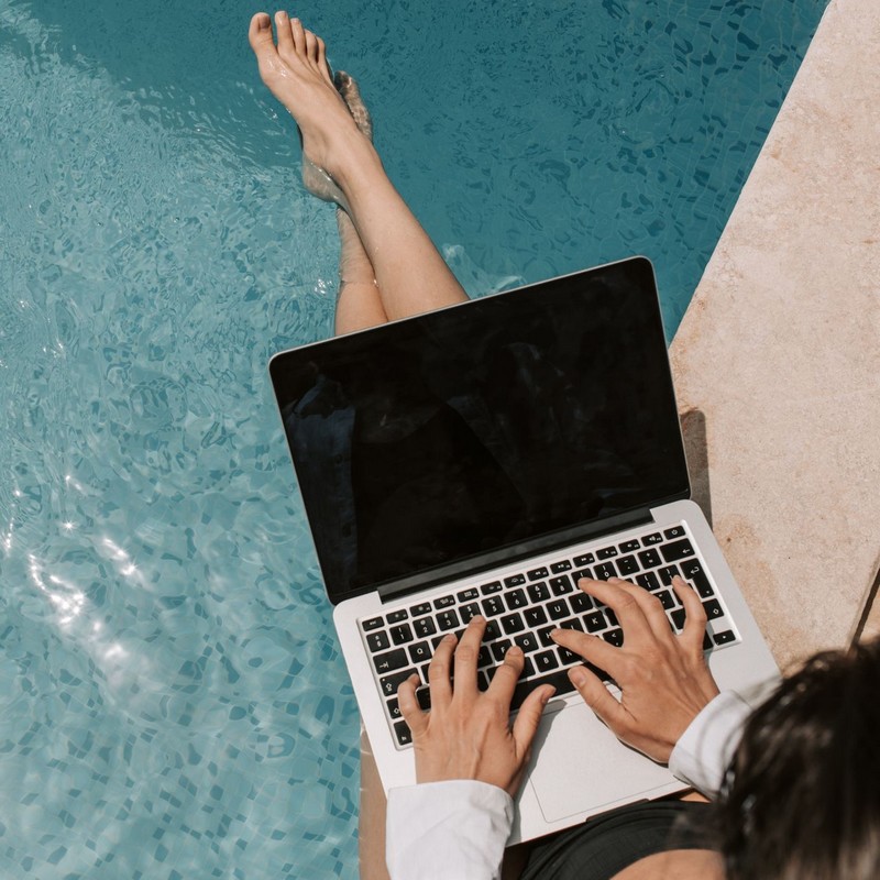 canicule à la piscine
