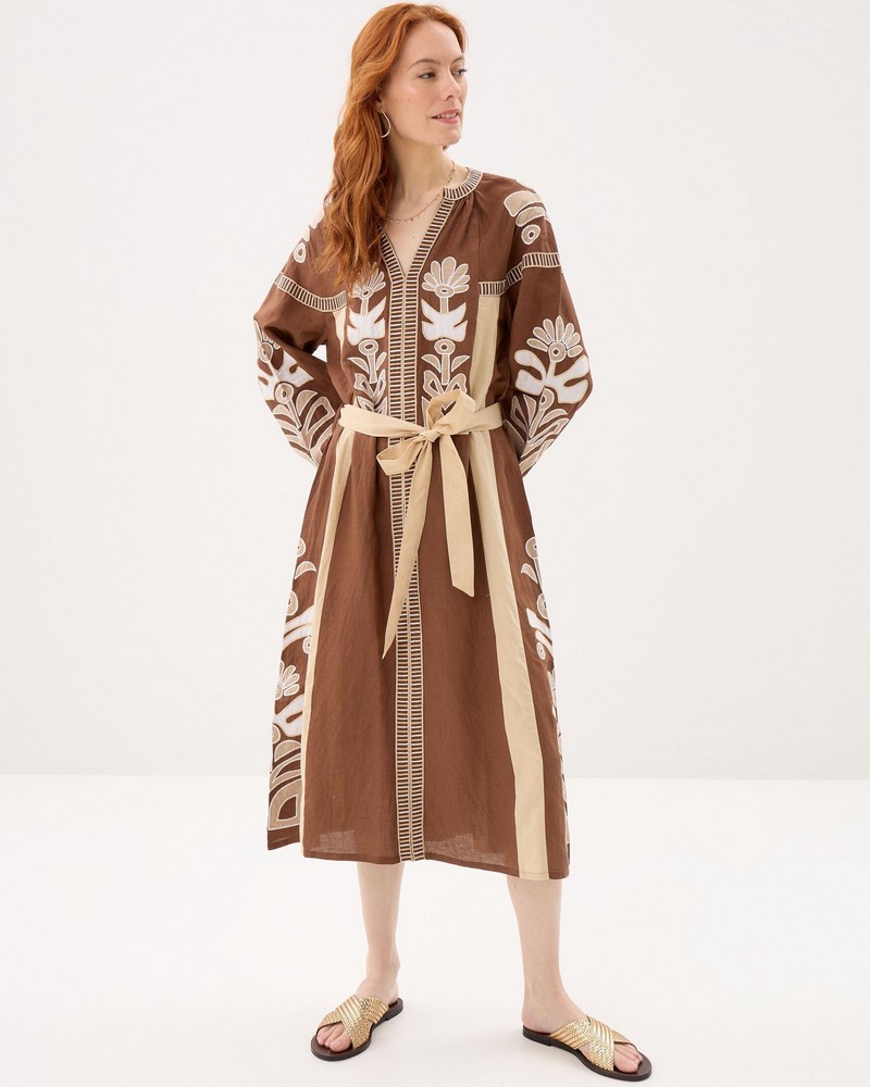 robe brodée marron Stella Forest