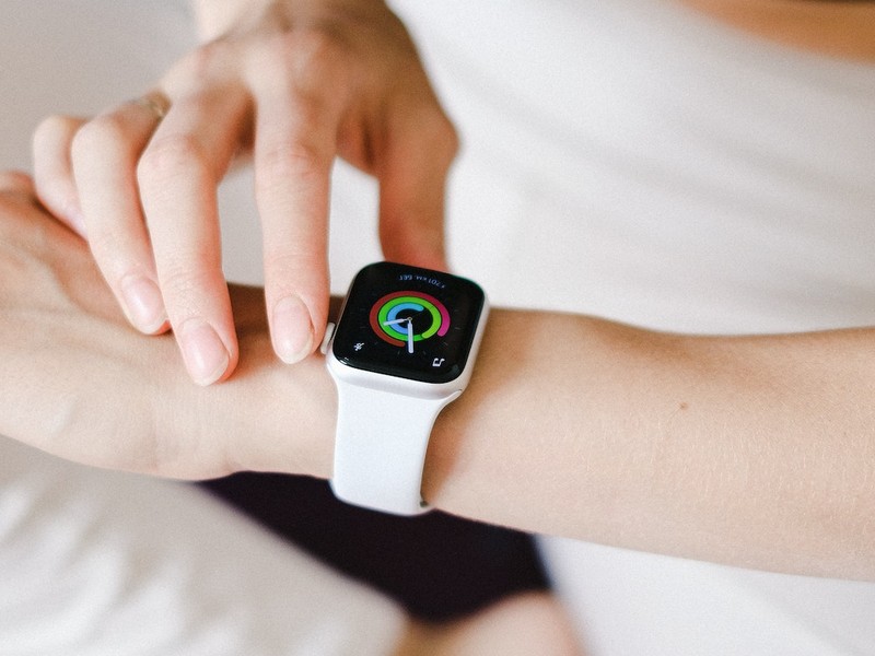 montre connectée femme