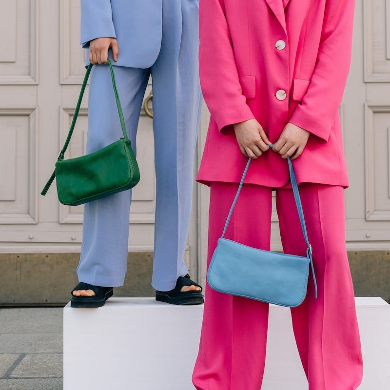 sac à bandoulière parfait de couleur