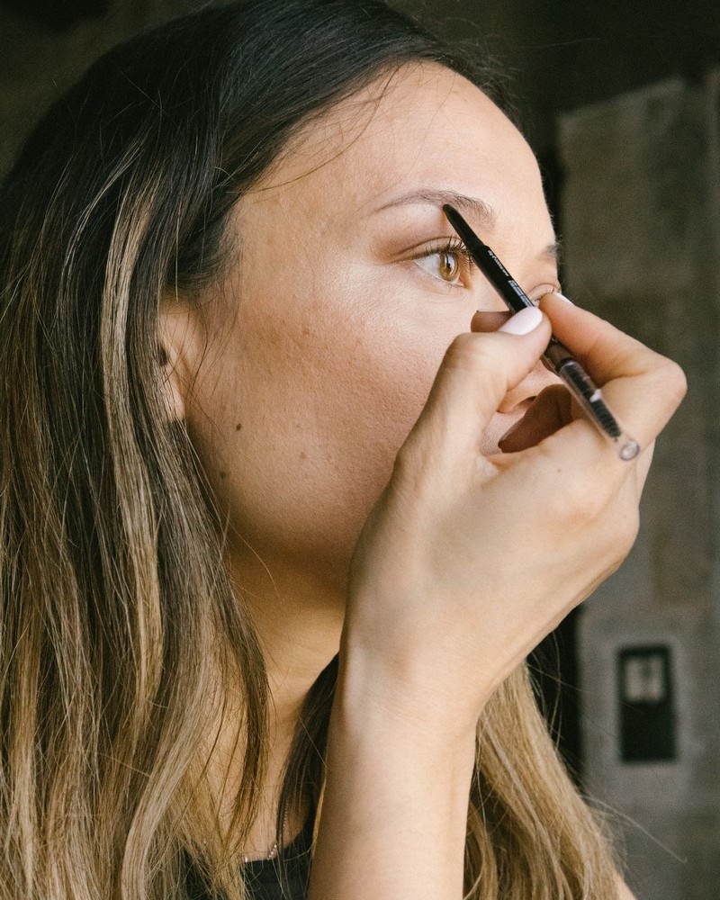 crayon sourcils