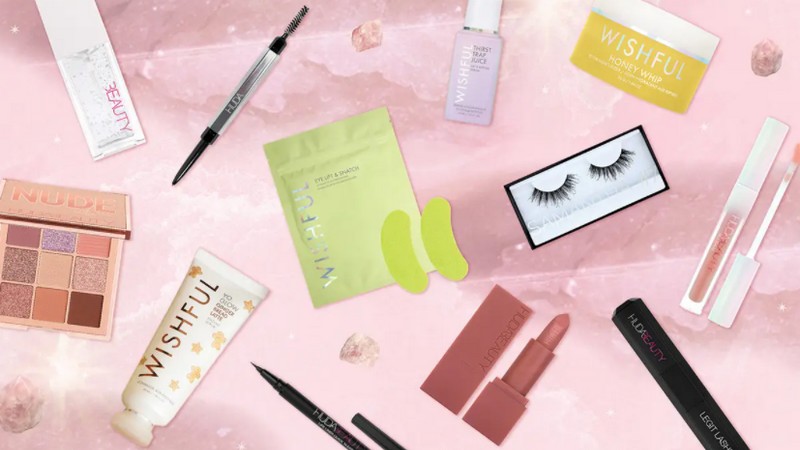 calendrier de l'Avent 2021 Huda Beauty